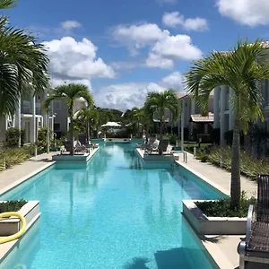https://casa-luna.hotelsportoseguro.com